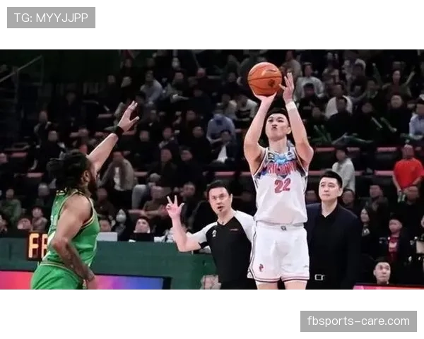 奥卡福内线强攻提升篮板效率，拉开球队禁区防守差距